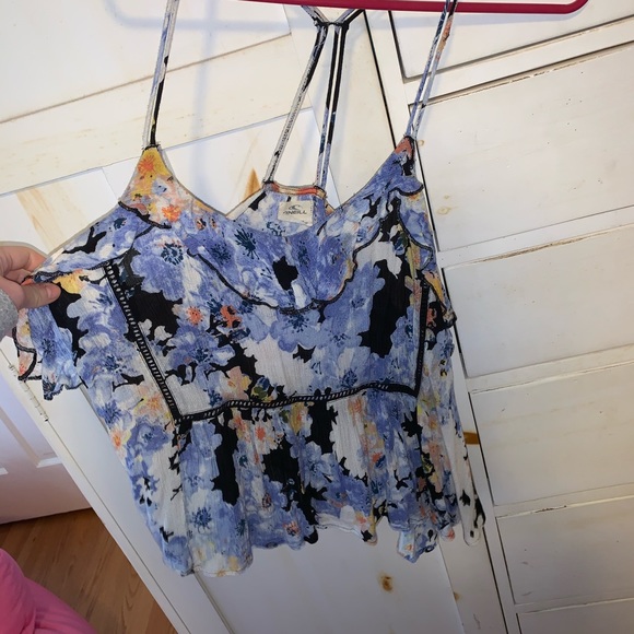 Floral Tank - Picture 4 of 5